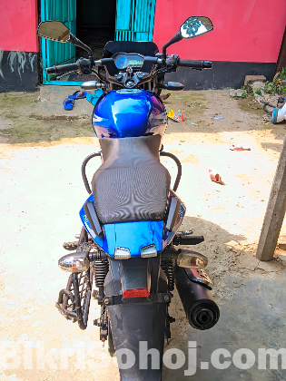Pulsar 150